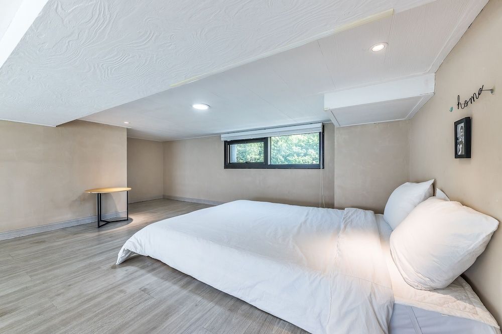 Yeosu Lastella Spa Pet-friendly Pension Basic Room, 1 Bedroom (Ocean Spa B301) 6