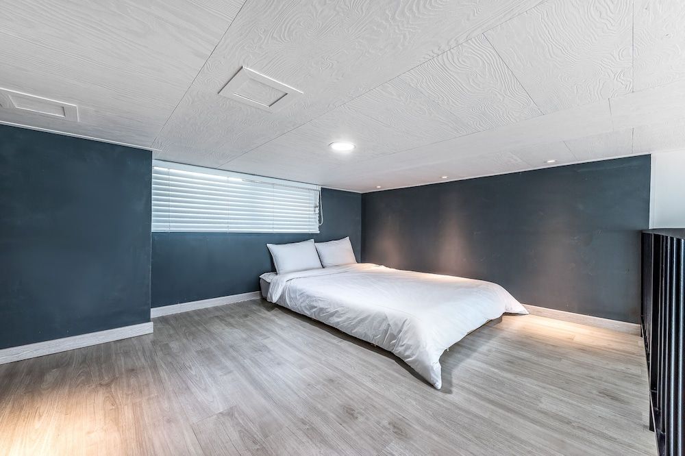 Yeosu Lastella Spa Pet-friendly Pension Basic Room, 1 Bedroom (Ocean Terrace B204) 5