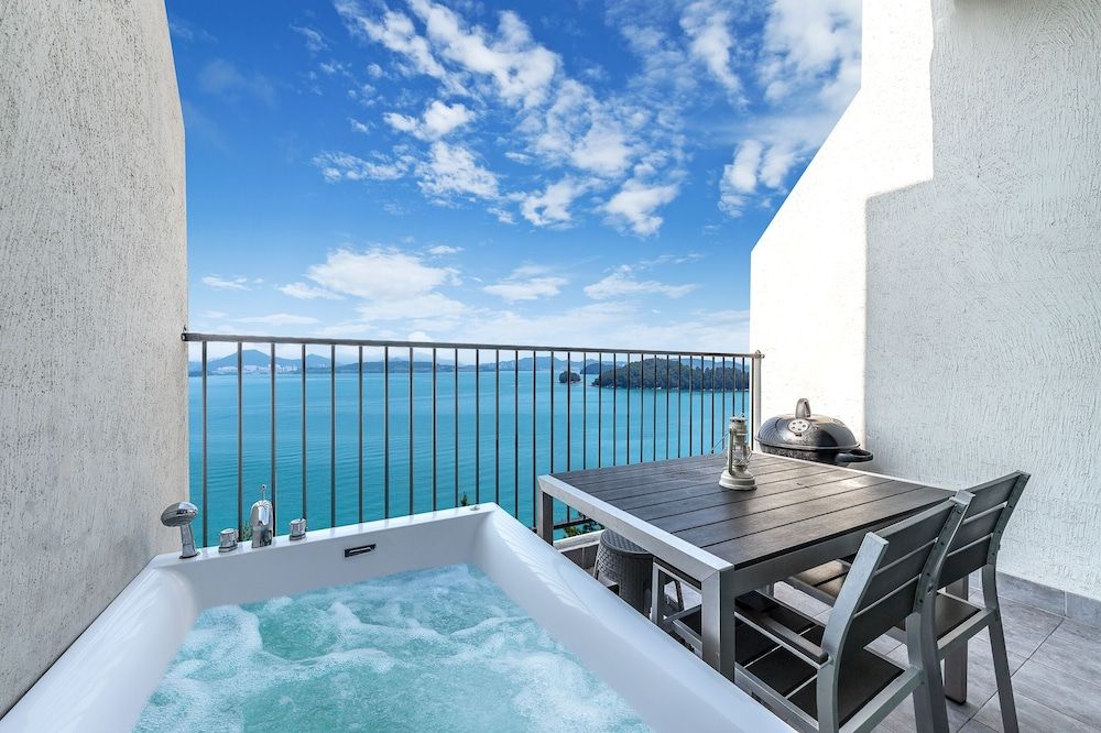 Yeosu Lastella Spa Pet-friendly Pension Basic Room, 1 Bedroom (Ocean Spa B301) 2