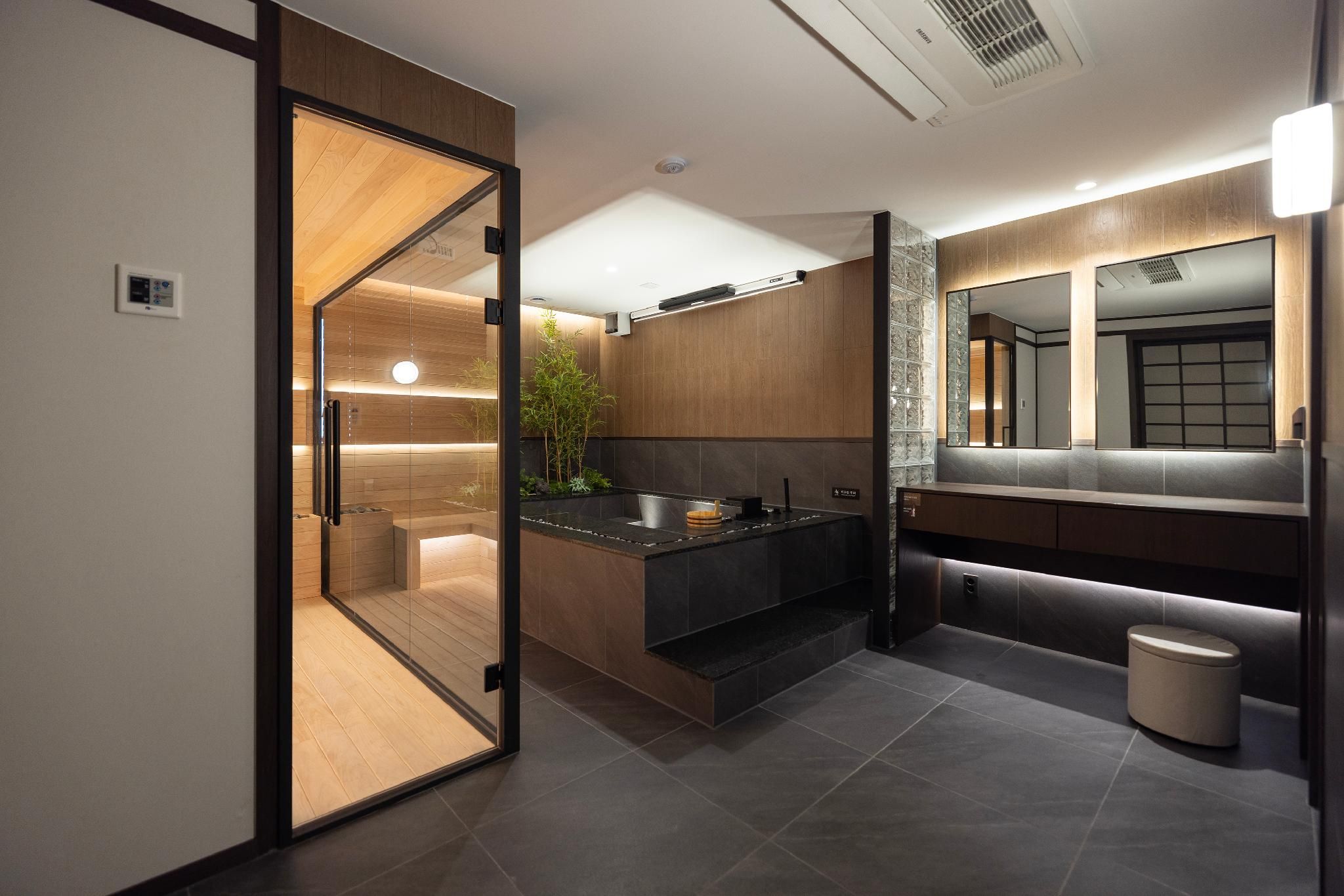 Anook Ryokan Hotel Suwon Ten Noma Hot Spring Suite 3