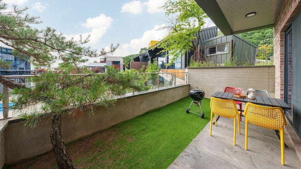 Chuncheon Motomoto Pool Villa Basic Room, 1 Bedroom (Pension Room 101 (BBQ)) 3