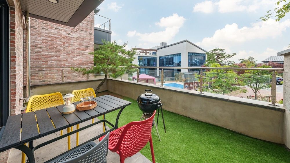 Chuncheon Motomoto Pool Villa Basic Room, 1 Bedroom (Pension Room 101 (BBQ)) 4