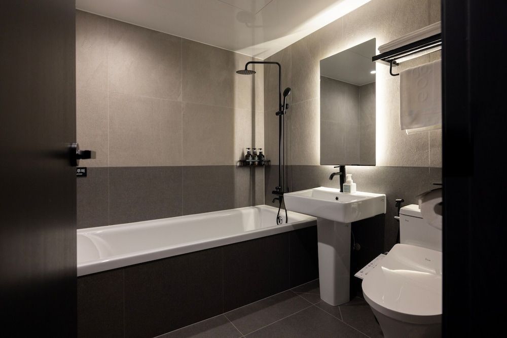 Mitasuya Ryokan Hotel by Aank Cheonan Business 15