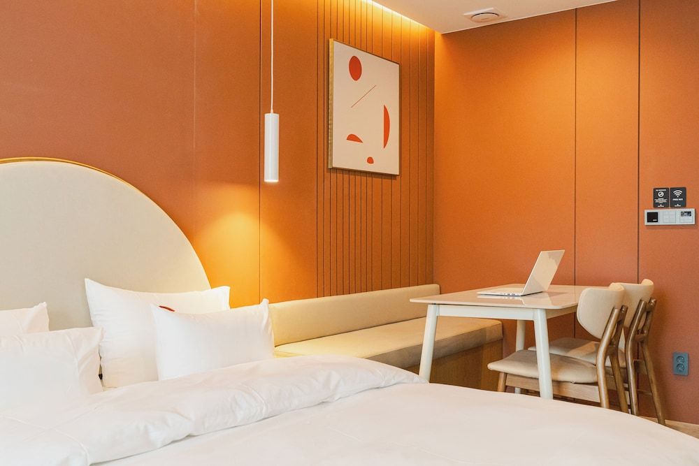 Brown Dot Hotel Andong Taehwa Deluxe Twin Room 3
