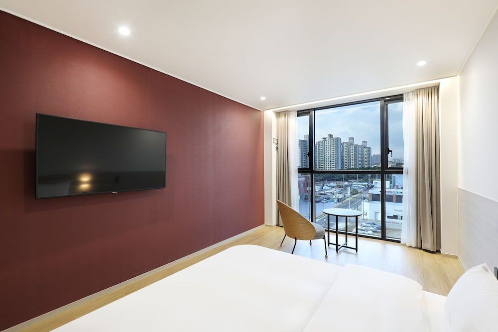 Pohang Hound Hotel Songdo Beach Standard Room 3