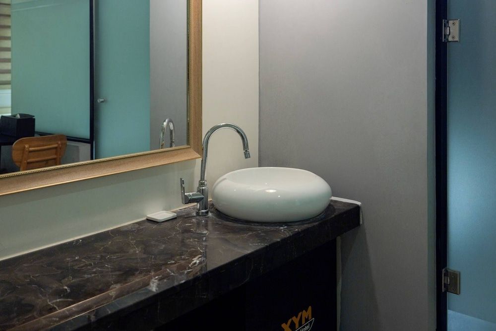 Icheon XYM Hotel Deluxe Twin 20