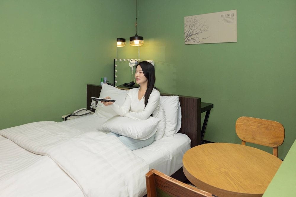 Icheon XYM Hotel Makeup 2