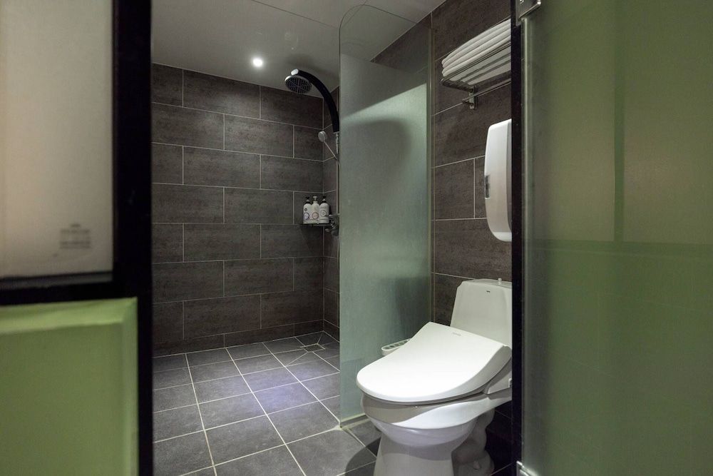 Icheon XYM Hotel Makeup 13