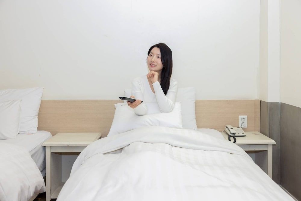 Icheon XYM Hotel Deluxe Twin 10