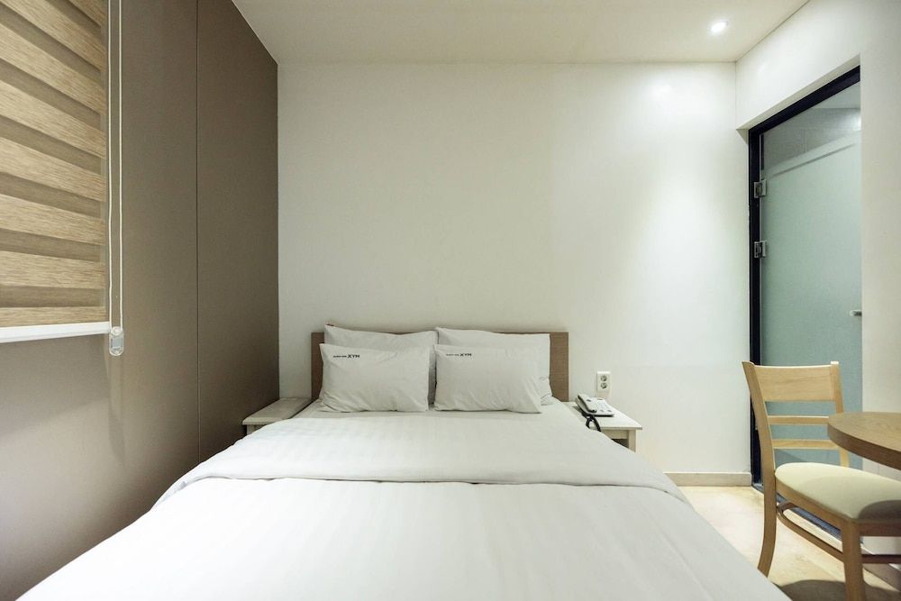 Icheon XYM Hotel Business 4