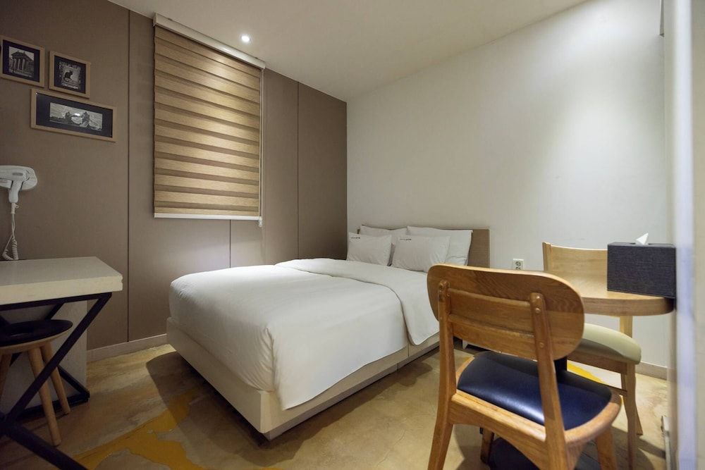 Icheon XYM Hotel Business 9