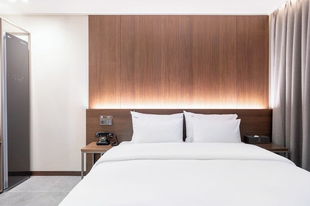 RAMPART HOTEL Deluxe Room 3