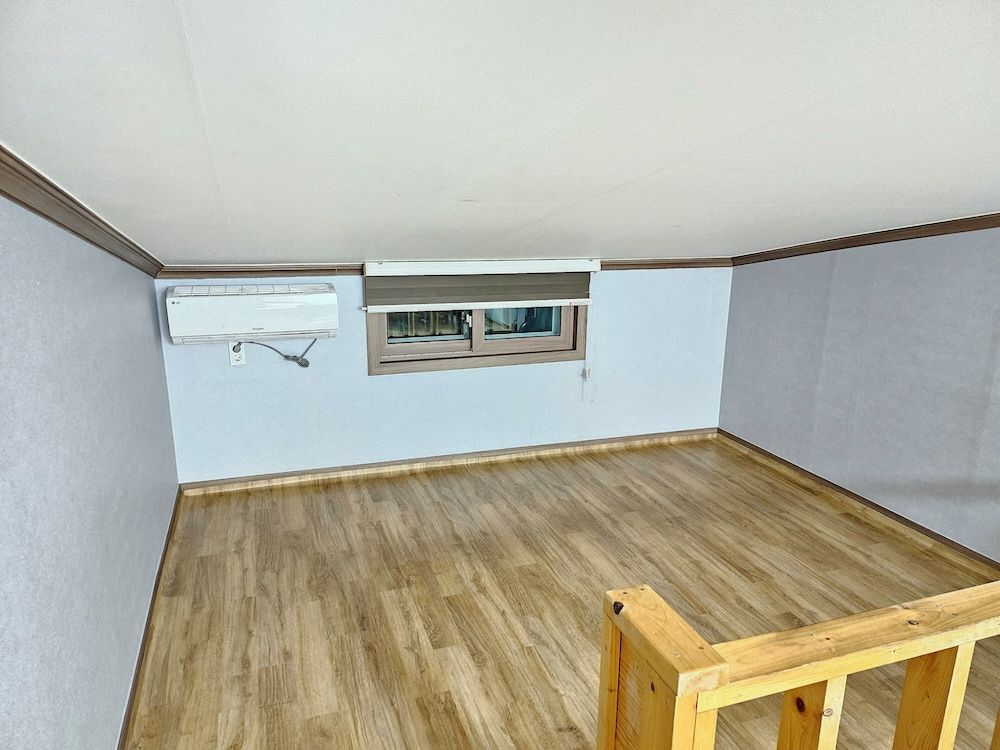 HOTEL ISLAND Family Duplex, Non Smoking, Partial Sea View 4