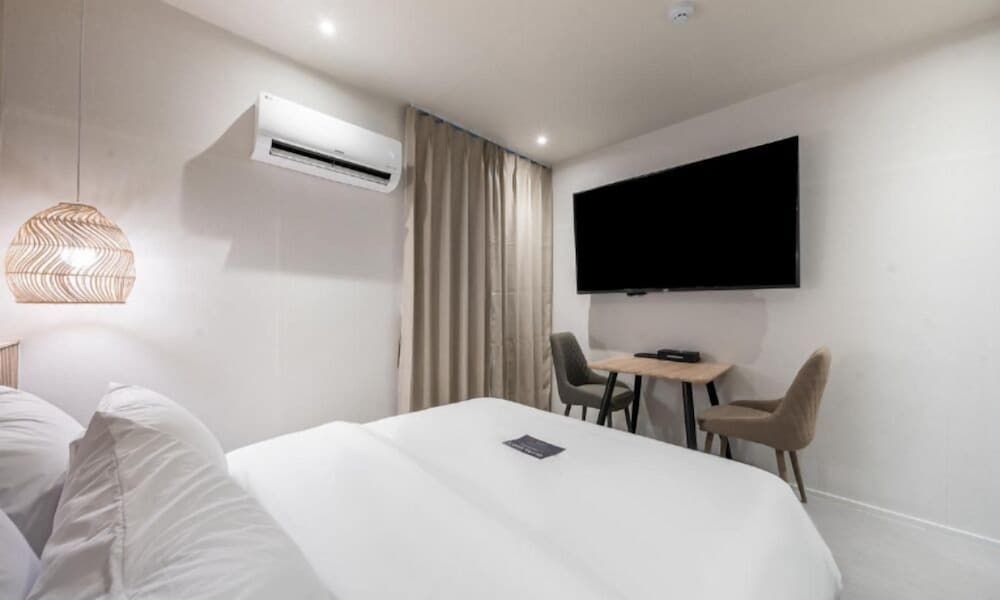 POHANG MANSION 6 HOTEL Premium Double Room 5