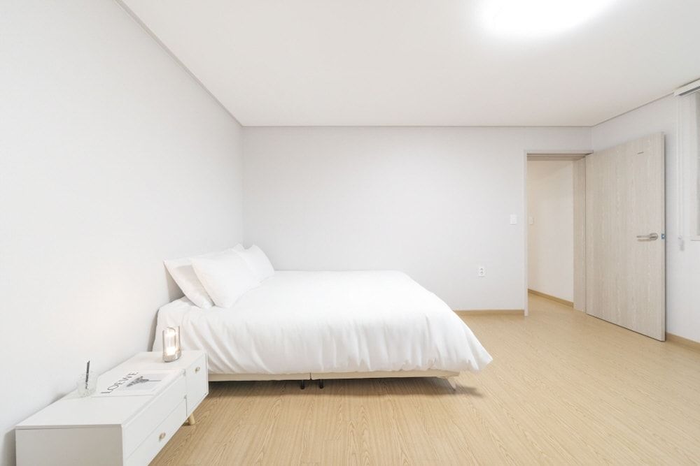 Gangneung Thenext Pension Basic Room, 3 Bedrooms (Private Cottage, 2) 12