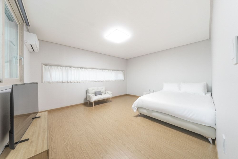 Gangneung Thenext Pension Basic Room, 3 Bedrooms (Private Cottage, 2) 11