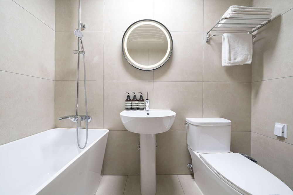 From H About Hotel Chungju Premium Room 16