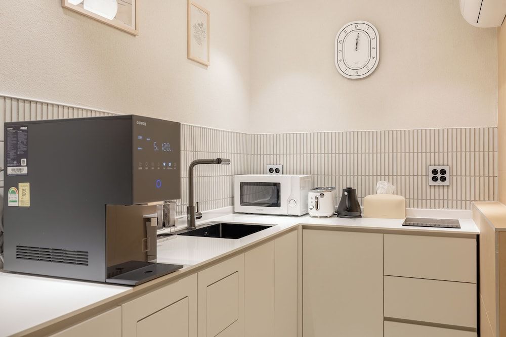 MOREN Seoul Myeongdong Superior Double Room 31