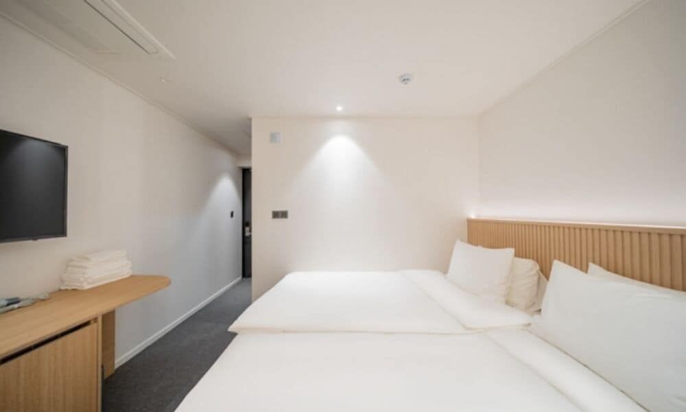 Pohang Daejamdong ROUTE 422 Deluxe Twin Room 3