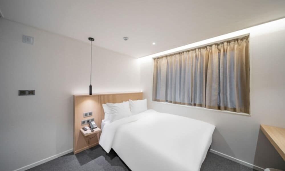Pohang Daejamdong ROUTE 422 Superior Double Room 3
