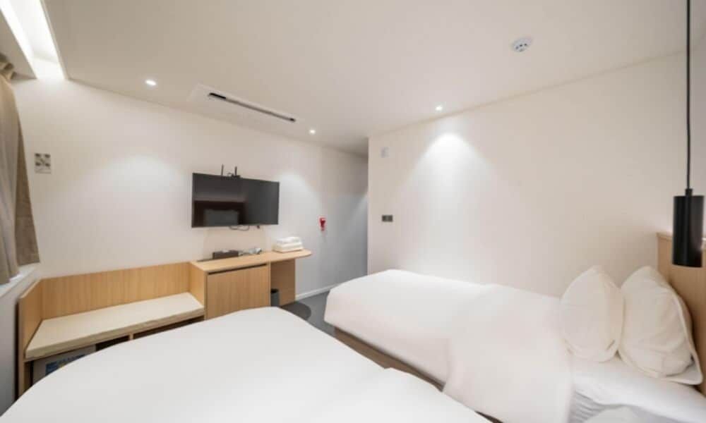 Pohang Daejamdong ROUTE 422 Superior Twin Room 13
