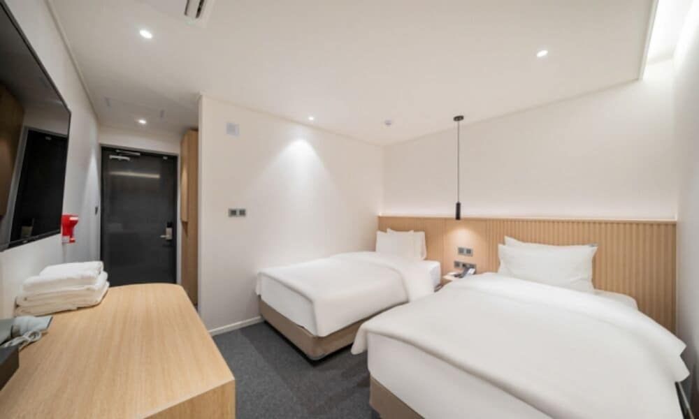 Pohang Daejamdong ROUTE 422 Superior Twin Room 12