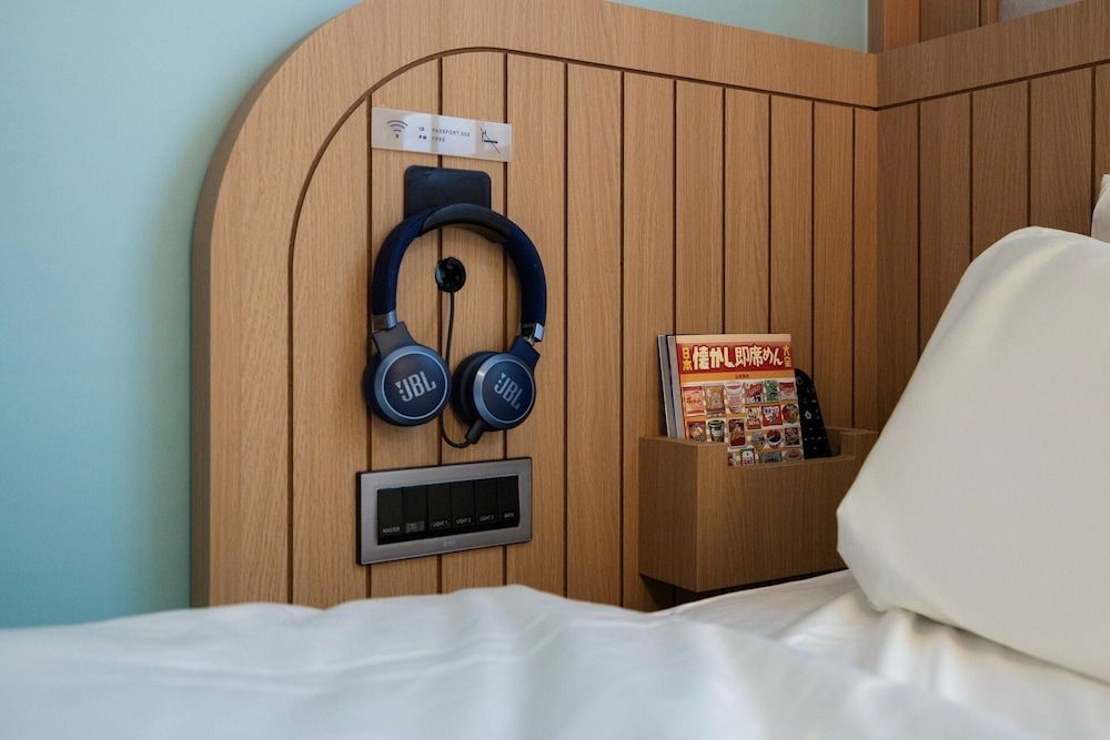 Stay Passport Airplane Guri Premium Economy Class Twin 3