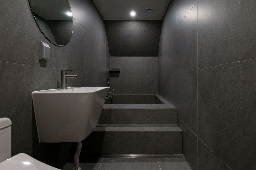 Stay Passport Airplane Guri Premium Economy Class Twin 11