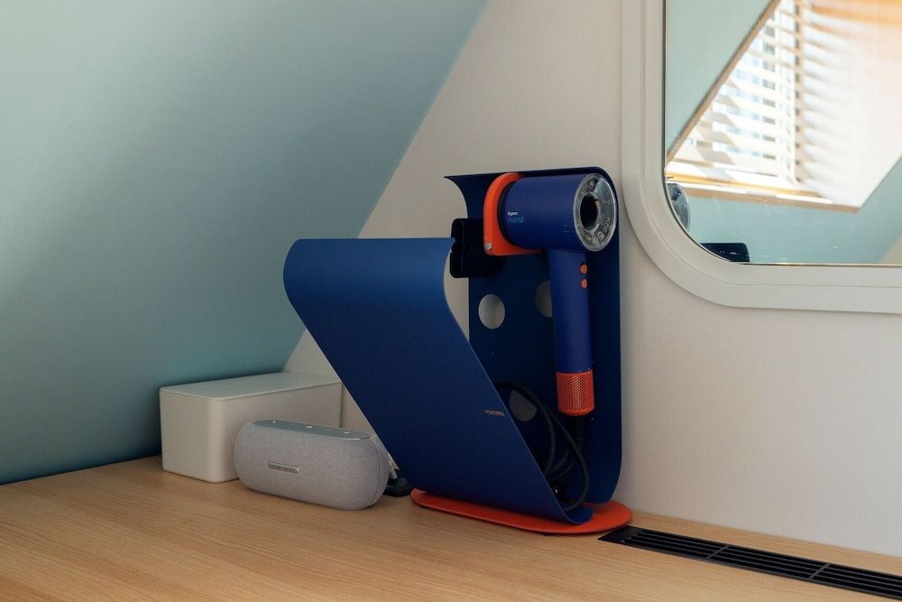 Stay Passport Airplane Guri Business class A 14