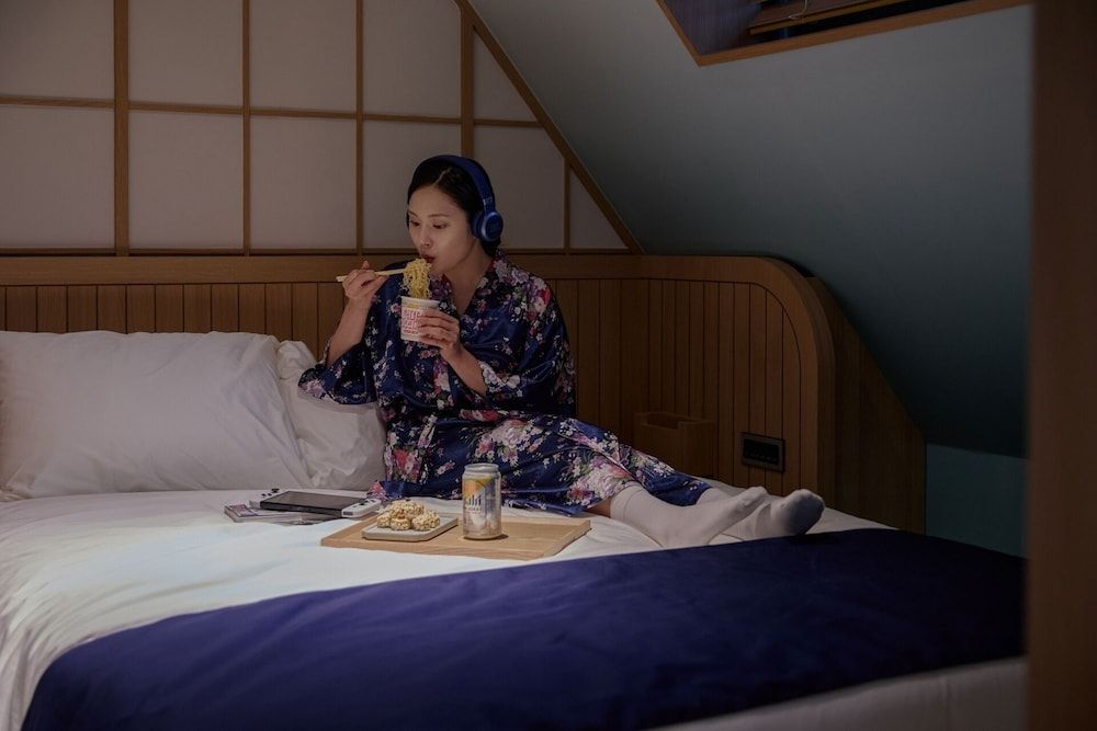 Stay Passport Airplane Guri Business class A 2