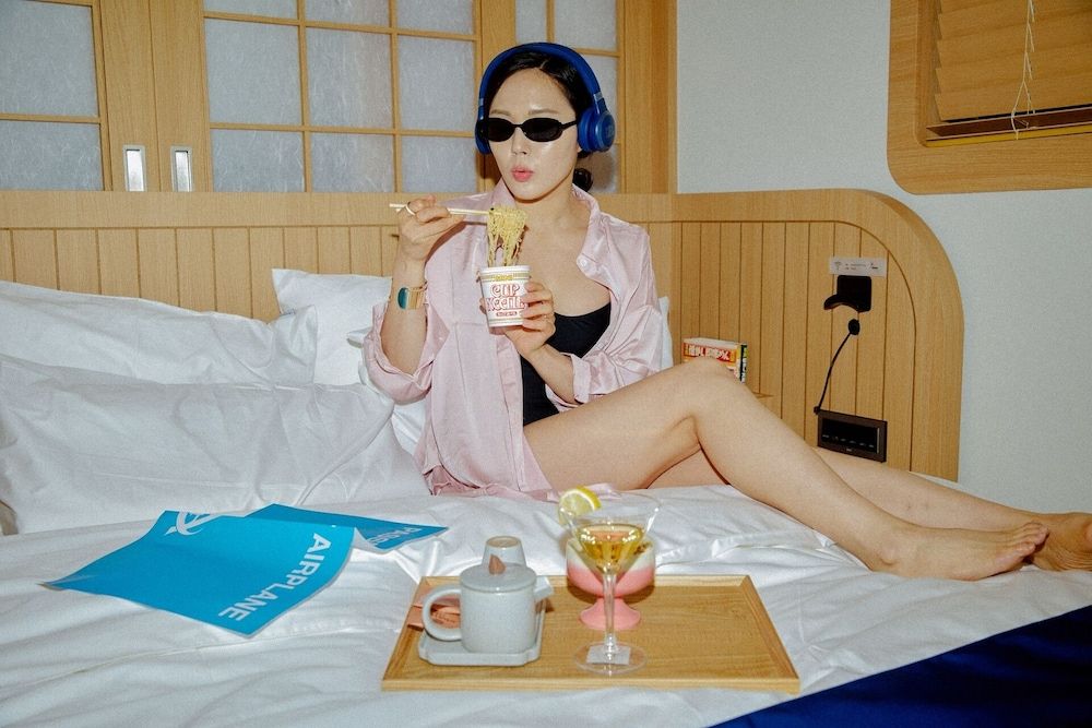 Stay Passport Airplane Guri