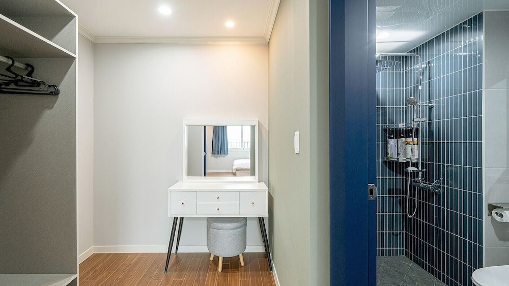 Yeongdeok The Classic Resort Ocean Party Double 3