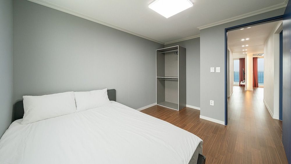 Yeongdeok The Classic Resort Ocean Party Double 5