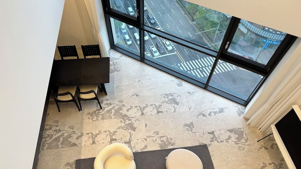 Caelum Black Gangnam Luxury Apt Luxury Apartment, 3 Bedrooms, City View 17