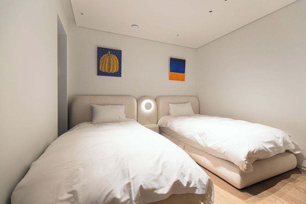 Caelum Black Gangnam Luxury Apt Luxury Apartment, 2 Bedrooms, Balcony, City View 3