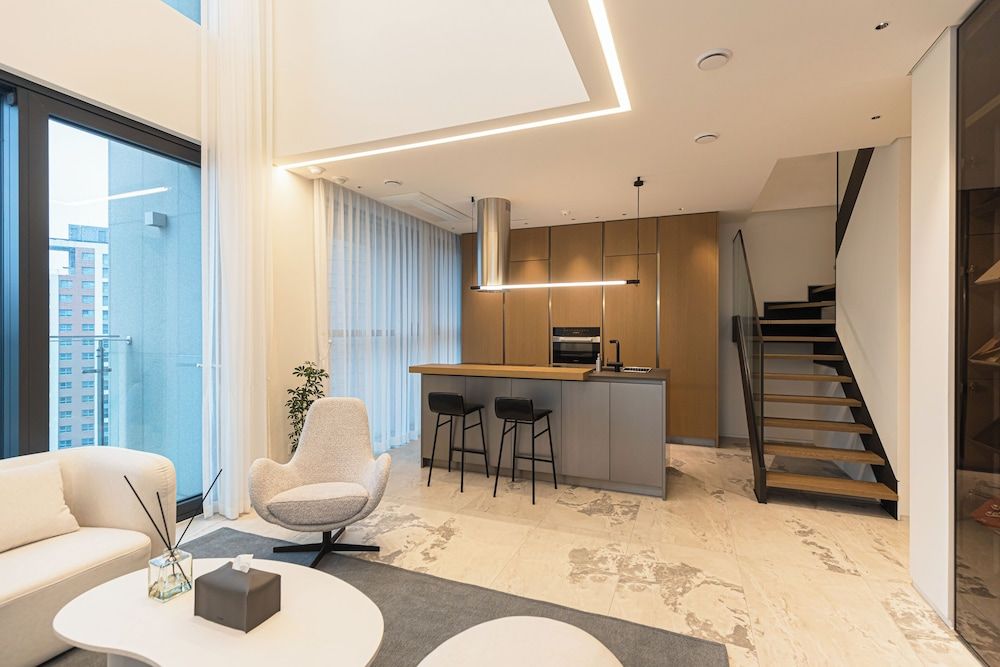 Caelum Black Gangnam Luxury Apt Luxury Apartment, 2 Bedrooms, Balcony 9