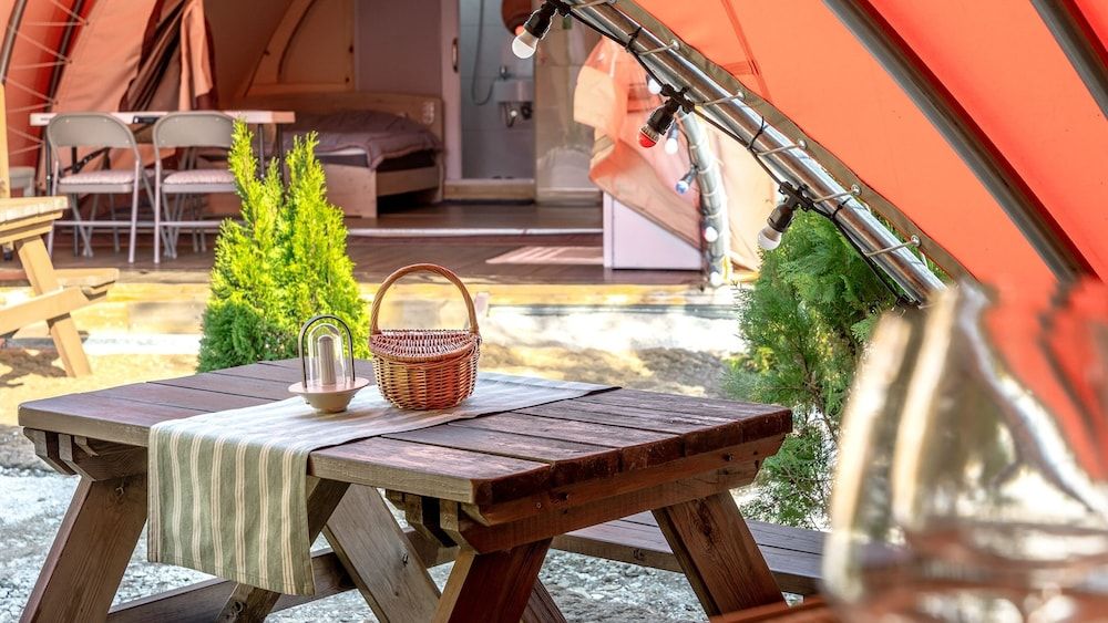 Muju Land Camping Glamping Basic Room, 1 Bedroom (Snowflake Room 6 (Ondol/BBQ))