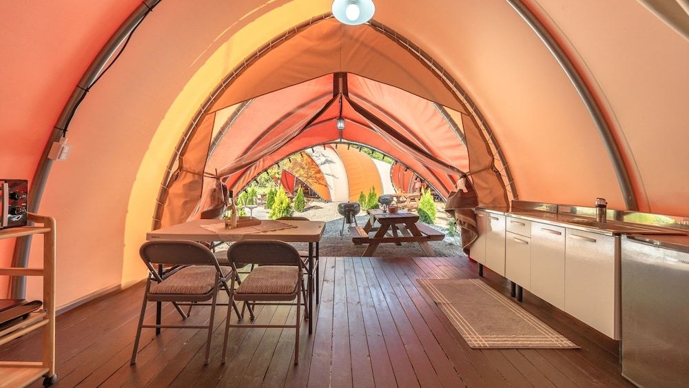 Muju Land Camping Glamping Basic Room, 1 Bedroom (Snowflake Room 6 (Ondol/BBQ)) 2