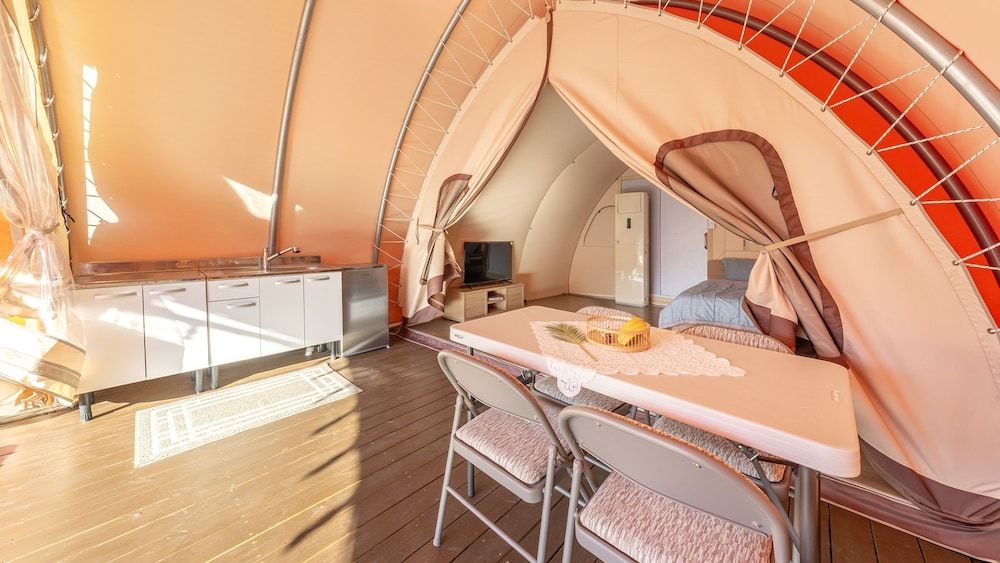 Muju Land Camping Glamping Basic Room, 1 Bedroom (Maple Room 2 (Private BBQ)) 8