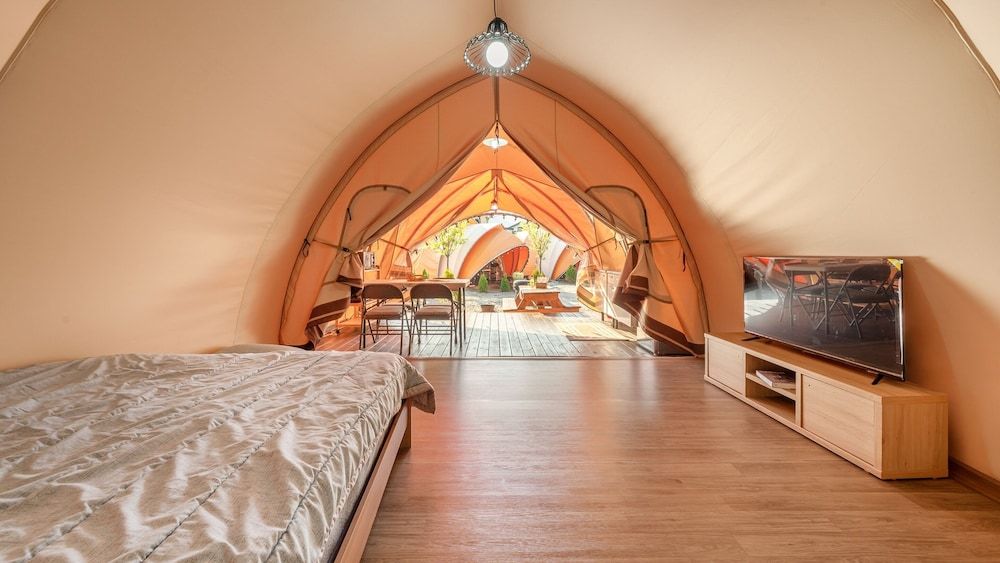 Muju Land Camping Glamping Basic Room, 1 Bedroom (Maple Room 2 (Private BBQ)) 5