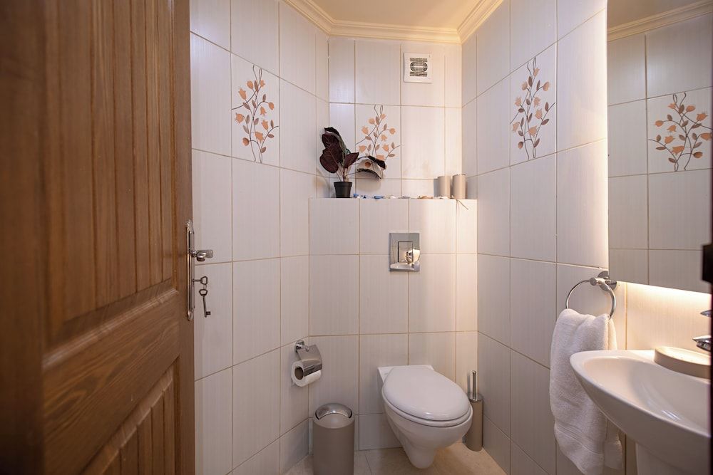 Akl - Chic Apts & Balconies in Batroun Dylan 16