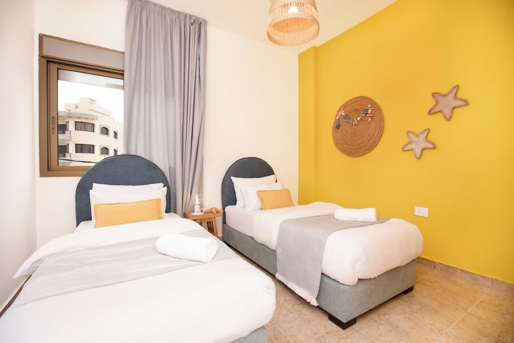 Akl - Chic Apts & Balconies in Batroun Douglas 2