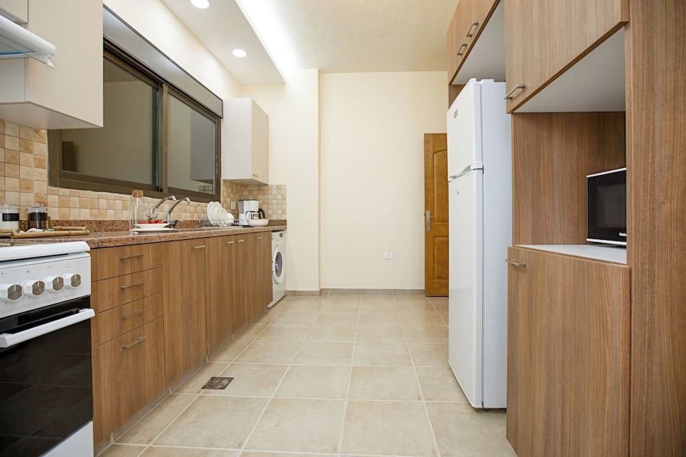 Akl - Chic Apts & Balconies in Batroun Dylan 7