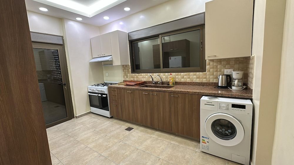 Akl - Chic Apts & Balconies in Batroun Denis 7