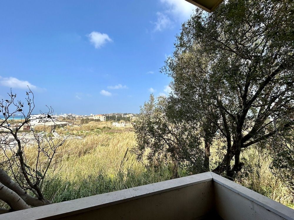Vista 2-Bedroom Apartment in Batroun Apartment, 2 Bedrooms, Kitchen, Mountain View 41