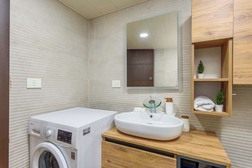 Vista 2-Bedroom Apartment in Batroun Apartment, 2 Bedrooms, Kitchen, Mountain View 46