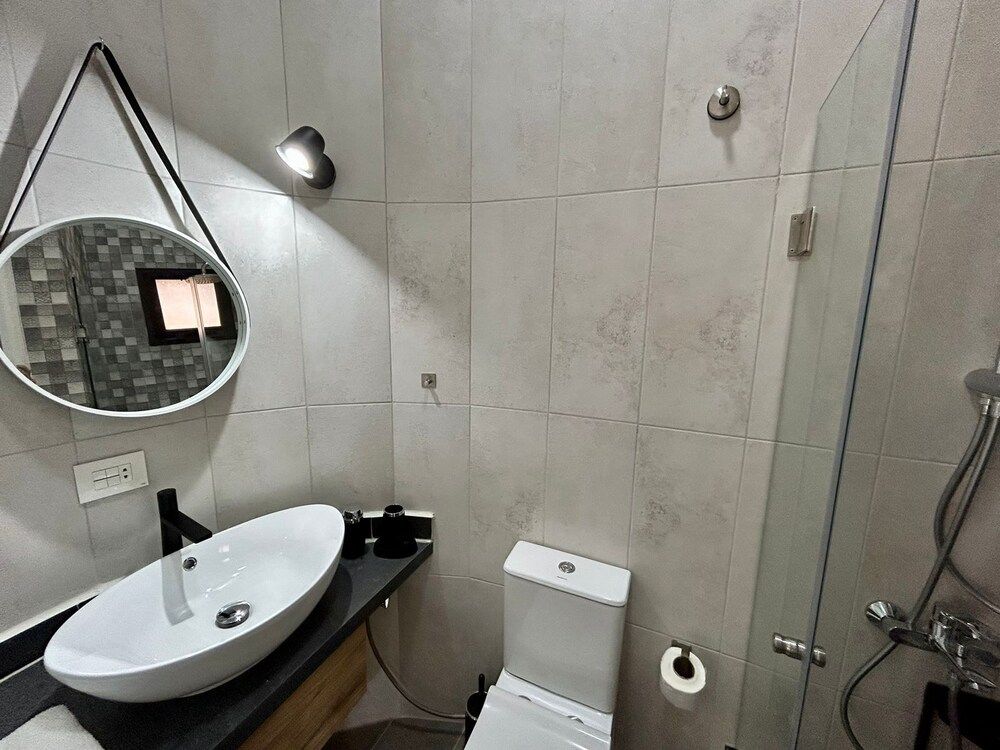 Vista 2-Bedroom Apartment in Batroun Apartment, 2 Bedrooms, Kitchen, Mountain View 42