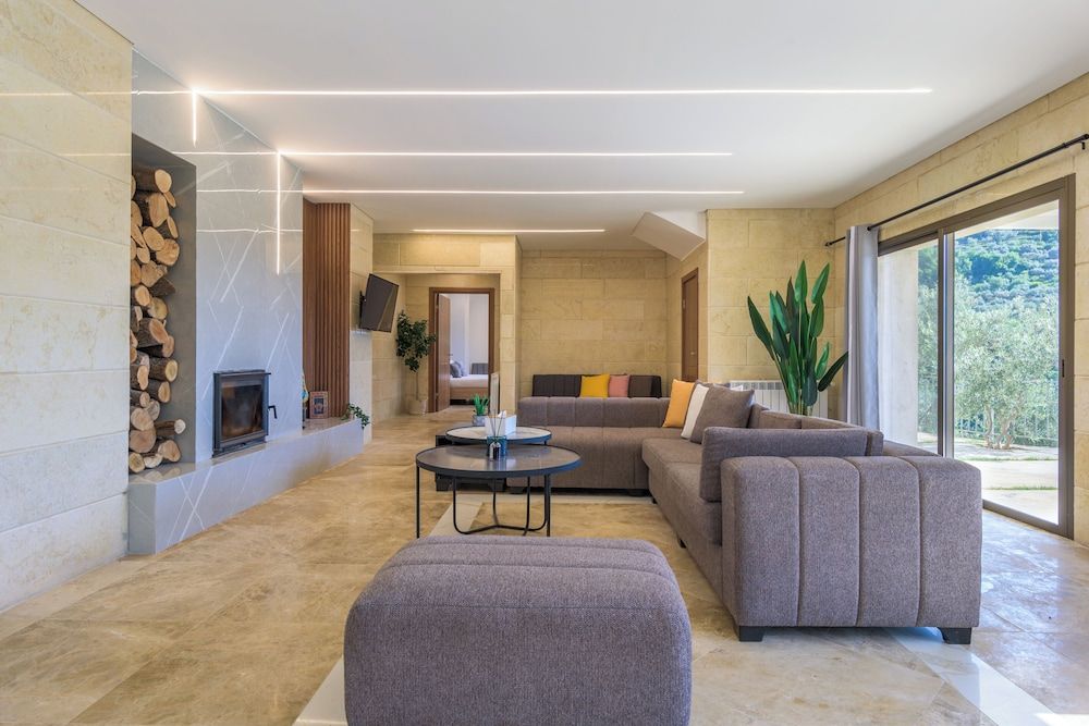 L'Olivier - L'Auberge de Kour - 3-BR Villa W Private Pool Apartment, 3 Bedrooms, Kitchen, Mountain View 26