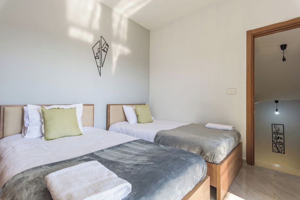 L'Olivier - L'Auberge de Kour - 3-BR Villa W Private Pool Apartment, 3 Bedrooms, Kitchen, Mountain View 5