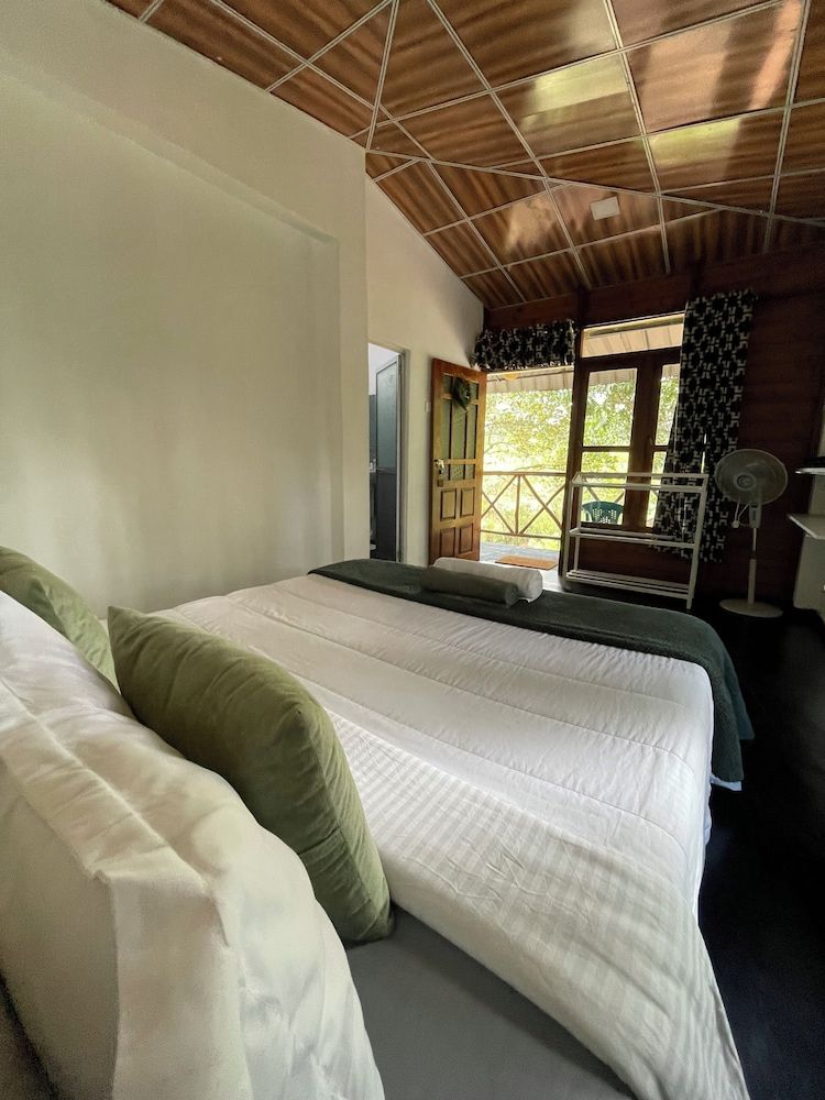 Mountain vibe ella Standard Double Room, Balcony, Mountain View 10